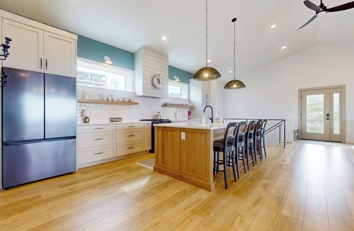 Sweetwater House | Luxury home w/private pickleball and basketball courts, WIFI and close to lake