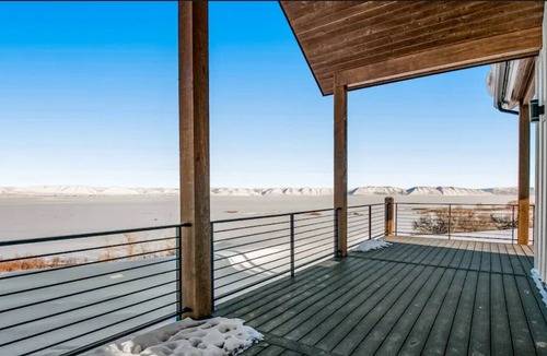 Fish Haven House | Luxury Lakeside Estate Full Lake and Mt views
