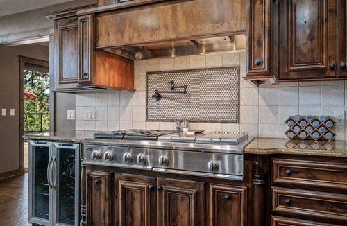 Coeur d'Alene Villa | Luxury Oasis w Panoramic Lake Views, Lg Deck & Spa