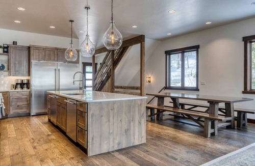 Whitefish Villa | Luxury on Whitefish Mountain! 9BD 5.5BA Sleeps 25!