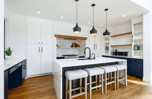 Bozeman House | Luxury Property w/Mountain Views - Trail Creek Luxury Mountain Retreat