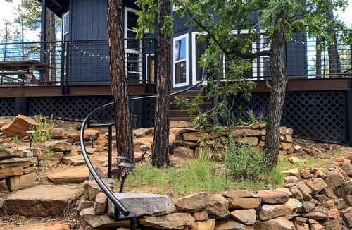 Show Low Cabin | Luxury Remote Cabin on the national forest, HUGE Game room, Hot Tub & more