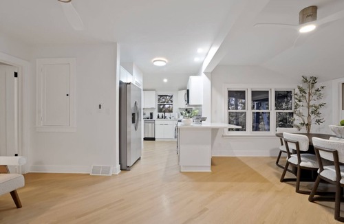 Yorkville House | Luxury Riverfront Retreat w/Game Room + Fire Pit