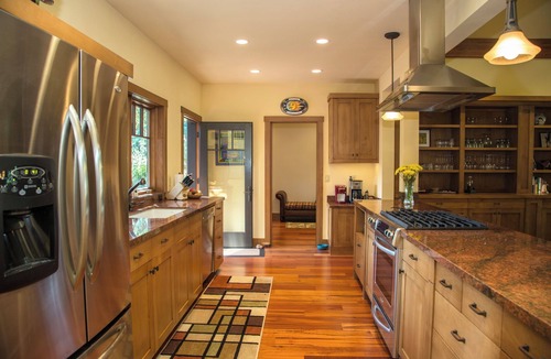 Ketchum House | Luxury ski chalet with mountain views, minutes to ski lifts