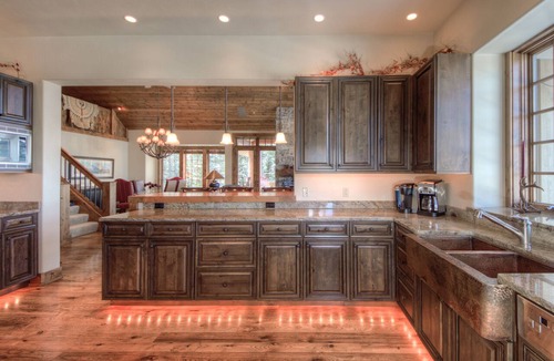 Big Sky Condo | Luxury Ski-in/Out Cowboy Heaven Condo, Stunning Scenery Peaks to Valley views