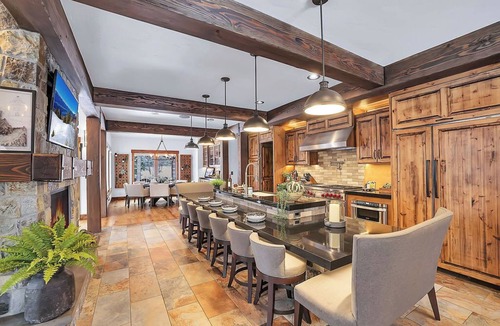 Tamarack House | Luxury ski in/out Tam Express, pet-friendly