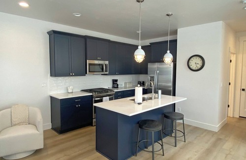 Eagle House | Luxury Townhome in Downtown Eagle