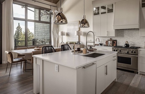 Spanish Peaks House | Luxury Townhome with Hot Tub! Game Room! Firepit!