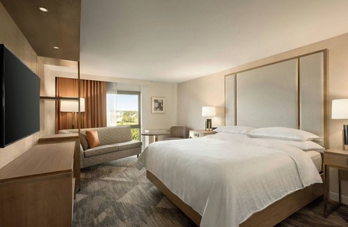 Madison Hotel | Madison Marriott South