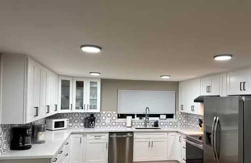 Gold Bar House | Mae’s Stay in Sky Valley Private Community