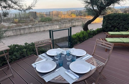 Frontignan Villa | Maison Front de Mer Aresquiers | Direct beach access | 4 bedrooms