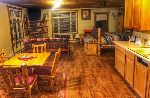Idaho City House | Majestic Mountain Ranch Idaho City's studio style cabin.