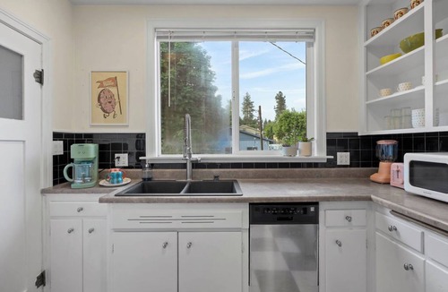 Manito House | Manito Craftsman with Fire Pit