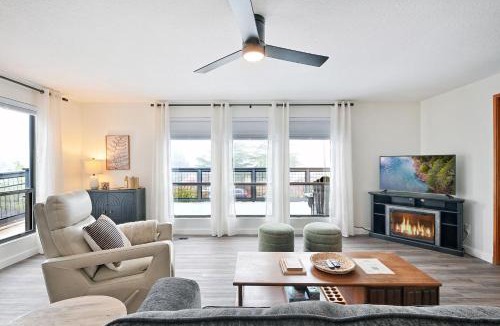 Medford House | Manor Hill Haven Hot Tub & Accessible Features