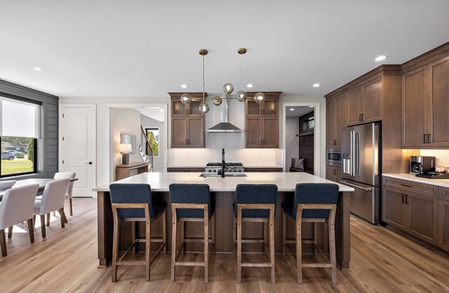Harrison House | Manse Island: Sizzle by the River – Hot Tub, Fire Pit, and Summer Fun