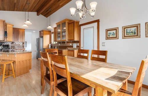 Willow Point House | Manson 3BR Lake Chelan View