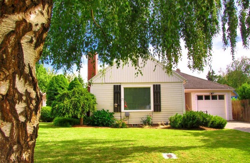 Walla Walla House | Maple Place | Walk Downtown 3BR Fenced Yard