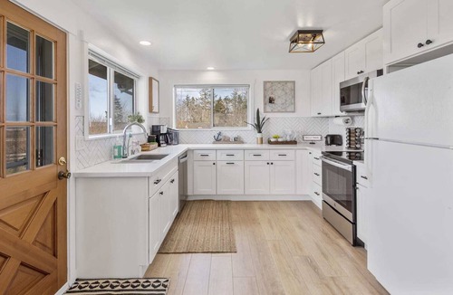 Coupeville House | @ Marbella Lane - Waterfront 2BR Whidbey Island