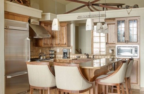 Big Sky House | Marvelous townhome with breathtaking views! Hot Tub!