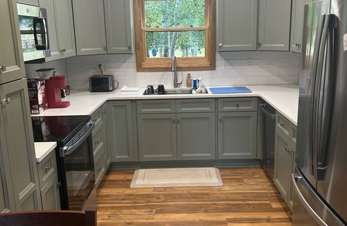 South Fork House | Marvelous waterfront 3-bedroom on the River in South Fork your perfect getaway