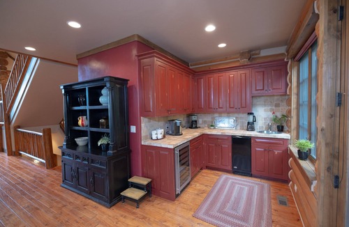 Victor House | Mayfly Cabin Borders Targhee National Forest w/New 8 Person Hot Tub & A/C