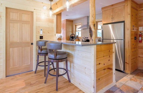 Mazama Cabin | Mazama Panorama - 2 bedroom cabin at Wilson Ranch