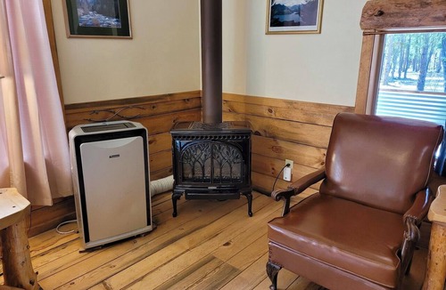 Mazama Cabin | Mazama Trails Laundry House-Dog Friendly&Close to Ski Trail!