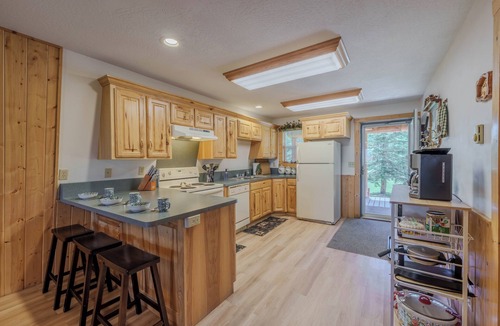 Island Park House | Meadow and Mountain Views just 23 miles to Yellowstone