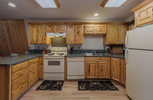 Island Park House | Meadow and Mountain Views just 23 miles to Yellowstone