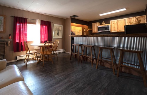 Meeteetse House | Meeteetse 3B/2B - Warm - Cozy - Great Views! - 6 Adults, Kids under 18