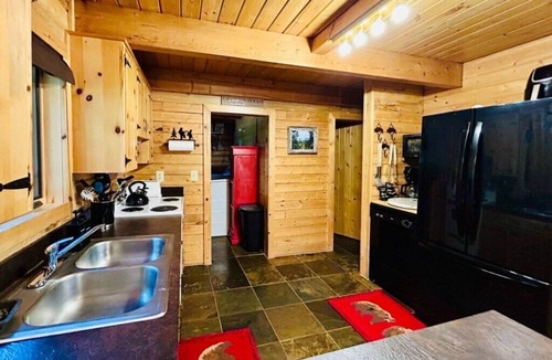 Island Park Cabin | Memory-Maker with The Best Summer Cabin