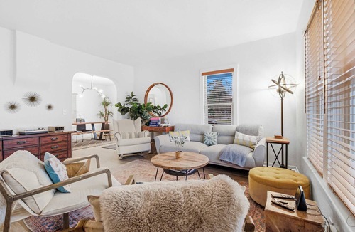 Coeur d'Alene House | Midtown CDA Pup Paradise with Large Fenced Yard