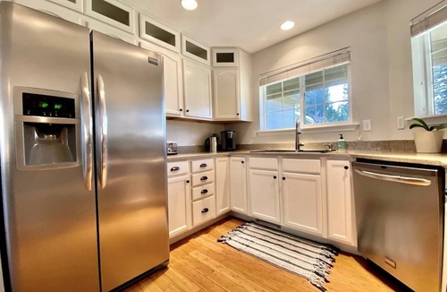 McCall House | Mile High Mountain Retreat: Hot Tub, Dog-Friendly, Walk to Downtown