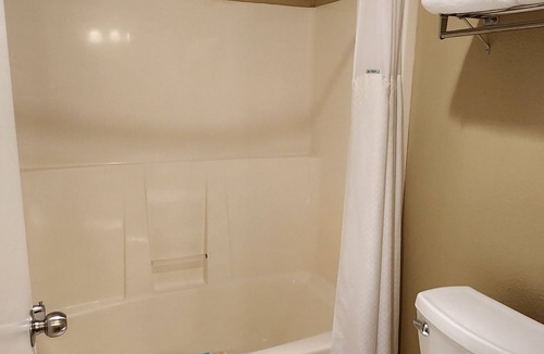 Eatonville Hotel | Mill Village Motel