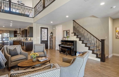 Santa Clara House | Million Dollar View: Private Pool, Paradise Village, Theater, 6 Master Suites!