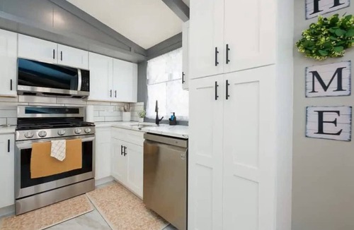 Westchester House | Mini Golf & Game Room + Grill | LCP Collection