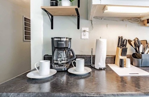 Mobile Apartment | Mins from Downtown & Dining, Dauphin Darling 2