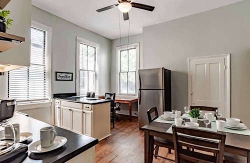 Mobile Apartment | Mins from Downtown & Dining, Dauphin Darling 2