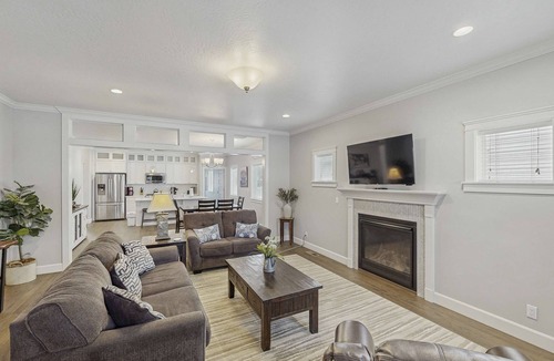 Coeur d'Alene House | Modern 3BR Home, Walk to Downtown CDA