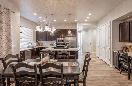 St. George Villa | Modern 3BR with Rooftop Fire Pit!