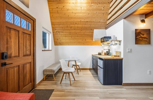 Stevenson Cabin | Modern A-Frame Cabin w/Soaking Tub | PNW Retreat