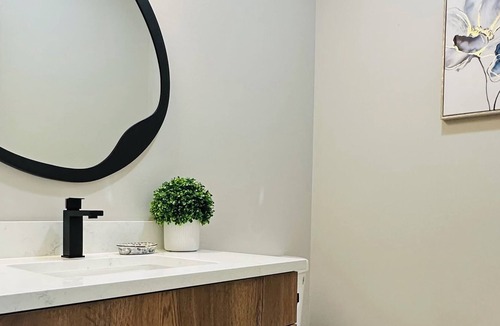 South End House | Modern and Comfortable Living
