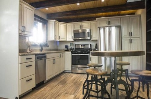 Driggs Cabin | Modern Cabin with Walkability in Downtown Driggs