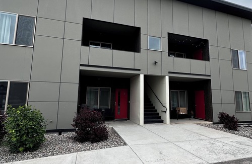 Victor Condo | Modern condo in downtown Victor