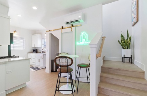 Talent House | Modern Downtown Talent Dream