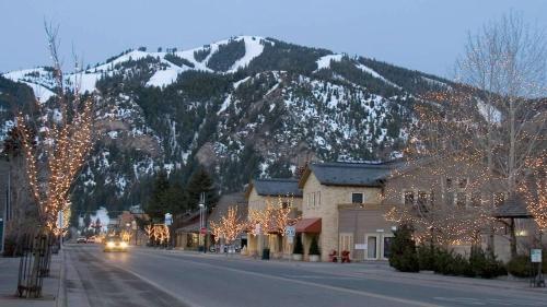 Elkhorn Village House | Modern Golf View Condo + Resort Amenities