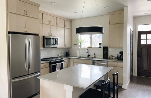 Bozeman House | Modern Guest Suite, 3 Miles from Downtown Bozeman