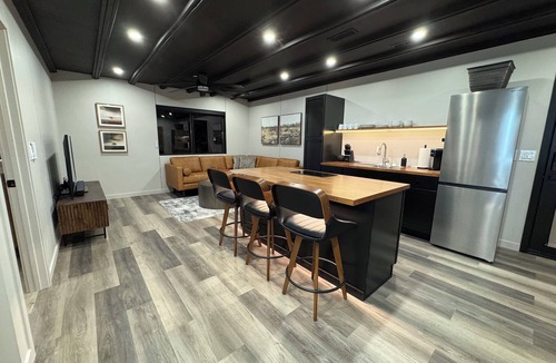 St. George Apartment | Modern Loft w/Red Rock Views - Downtown St George