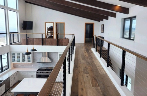Cameron House | Modern Luxury Yellowstone Retreat