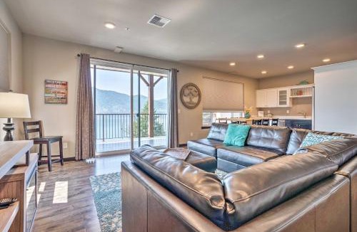 Manson House | Modern Manson Condo w/Pool & Lake Chelan Views!